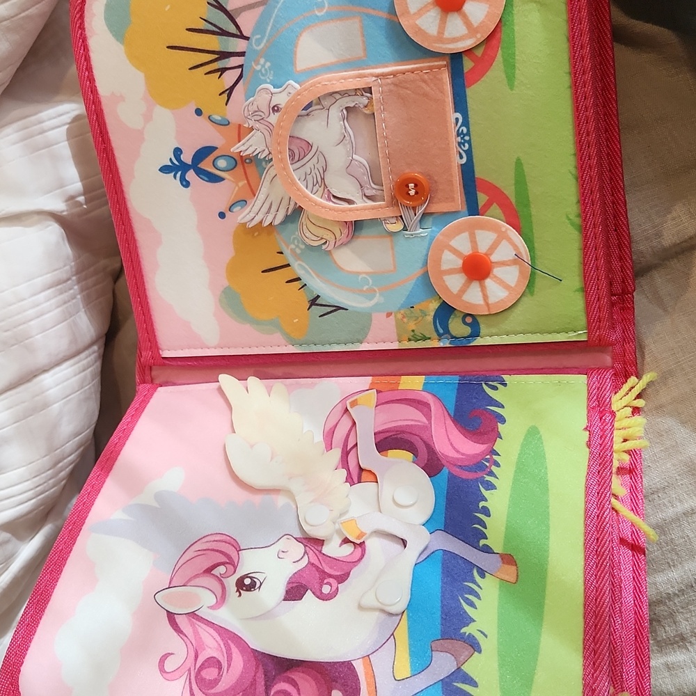 Princess Busy Board - Picture 3 of 4